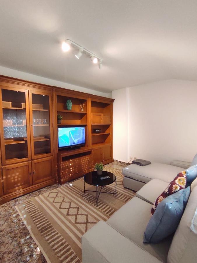 Avenida 37 Caldas De Reis Exterior foto